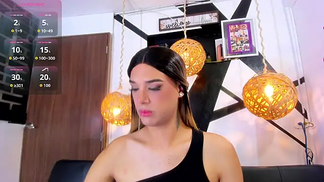 Snapshot of victoria_aleia_ chatting on October 2025 10:00:01 PM victoria aleia online show from October 2025 10:00:01 PM