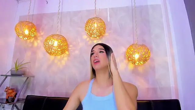 victoria aleia  online show from March 2025 11:57:02 PM