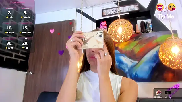 victoria aleia  online show from April 2026 10:49:02 PM