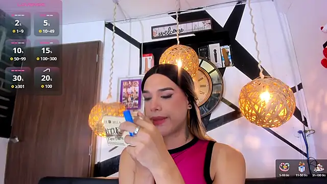 victoria aleia  online show from September 2025 09:54:01 PM