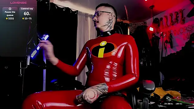 Snapshot of allanhurtss chatting on October 2025 05:32:01 PM allanhurtss online show from October 2025 05:32:01 PM