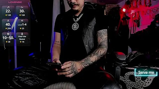 Snapshot of allanhurtss chatting on November 2025 05:57:01 PM allanhurtss online show from November 2025 05:57:01 PM