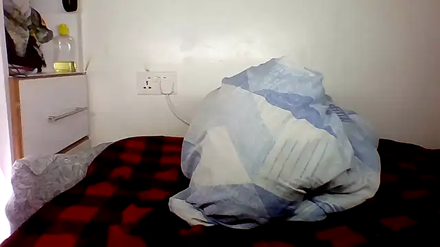 Snapshot of Precious_Diva chatting on October 2025 01:00:01 PM Precious Diva online show from October 2025 01:00:01 PM