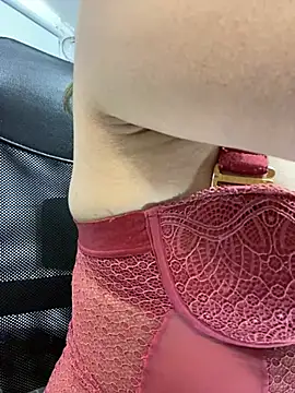 Isakeys  online show from March 2025 08:16:01 PM