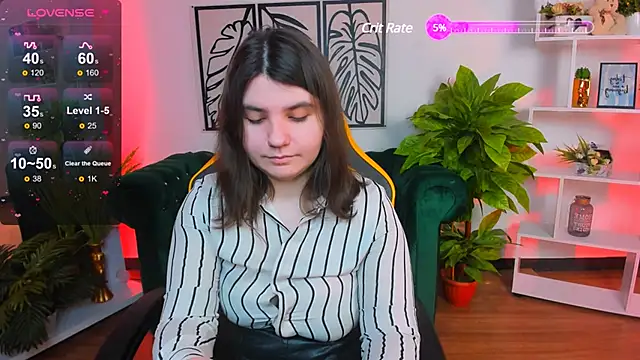 Viola  Shy online show from March 2025 09:26:02 PM