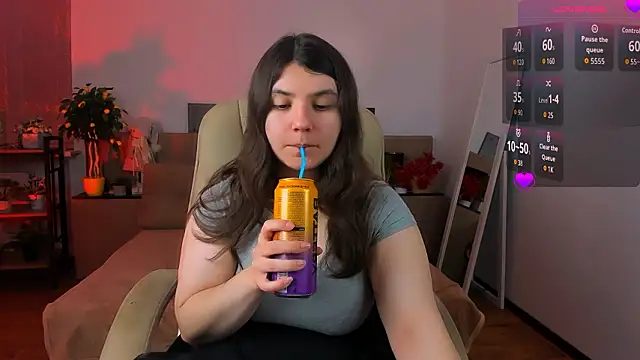 Viola  Shy online show from February 2026 09:17:01 PM