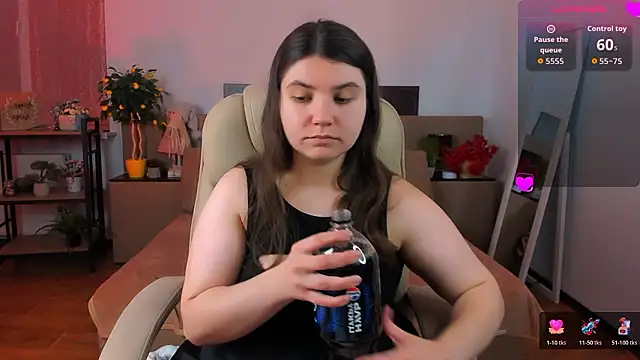 Viola  Shy online show from March 2026 09:19:02 PM