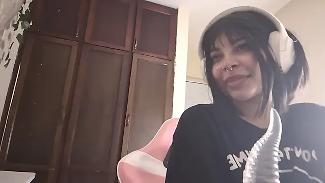 Lenakirbys online show from March 2025 12:55:02 AM