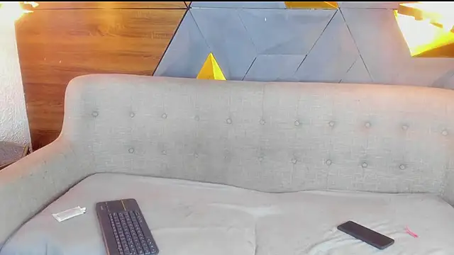 Snapshot of sarah_banks1 chatting on February 2025 07:05:02 PM sarah banks1 online show from February 2025 07:05:02 PM