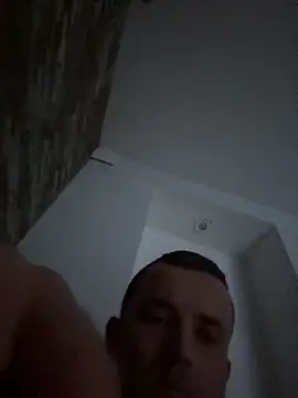 Snapshot of MateoKimiBi chatting on February 2025 04:20:01 AM MateoKimiBi online show from February 2025 04:20:01 AM