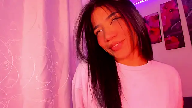 Alissarhys26 online show from March 2025 09:22:01 PM