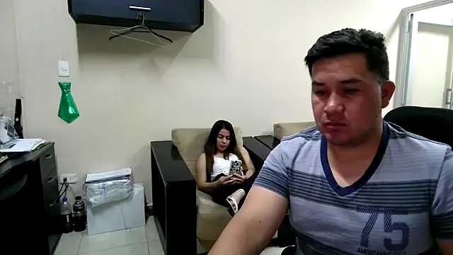 ferchoDC78 online show from April 2026 03:35:01 AM