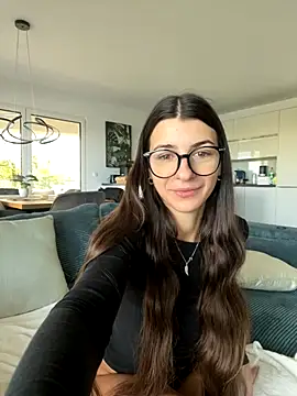 Snapshot of Wildberry_ chatting on October 2025 07:18:01 AM Wildberry online show from October 2025 07:18:01 AM