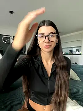 Snapshot of Wildberry_ chatting on October 2025 07:50:02 AM Wildberry online show from October 2025 07:50:02 AM