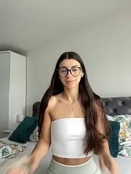 Snapshot of Wildberry_ chatting on June 2026 07:38:02 AM Wildberry online show from June 2026 07:38:02 AM