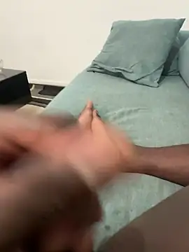 blackbite0 online show from April 2026 07:58:02 PM