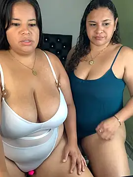 twocurvylatins online show from June 2026 10:15:01 AM