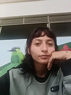 Snapshot of BrisaJones chatting on April 2026 01:48:01 PM BrisaJones online show from April 2026 01:48:01 PM