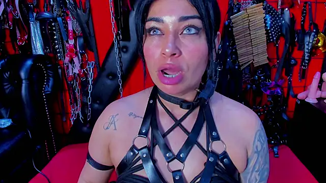 sadistic aradia online show from February 2025 04:58:01 AM