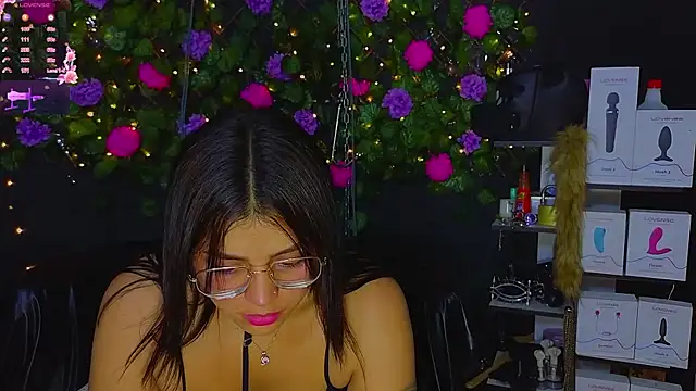 Sweett Mollyy online show from May 2026 11:19:02 PM