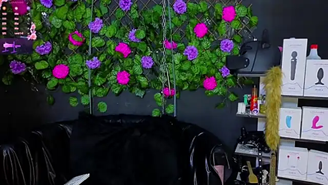 Sweett Mollyy online show from April 2026 11:22:02 PM