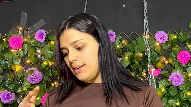 Sweett Mollyy online show from May 2026 09:45:01 PM