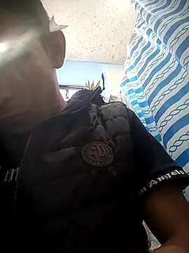 Leonul online show from November 2025 09:31:01 PM