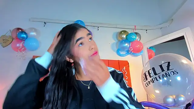 valen rose0 online show from October 2025 12:04:01 PM