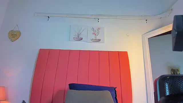 valen rose0 online show from December 2025 12:04:01 PM