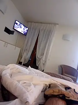 Snapshot of Denisilboss chatting on February 2026 12:17:02 PM Denisilboss online show from February 2026 12:17:02 PM