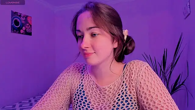 cClandesTina online show from September 2025 06:47:01 PM
