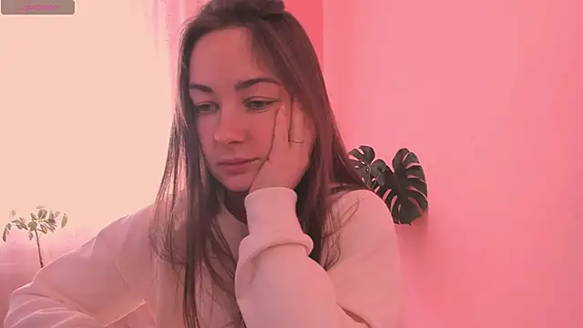 cClandesTina online show from March 2025 10:17:02 AM