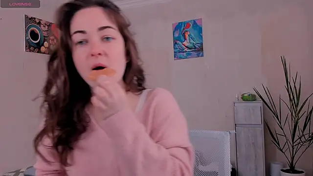 cClandesTina online show from November 2025 08:35:01 AM