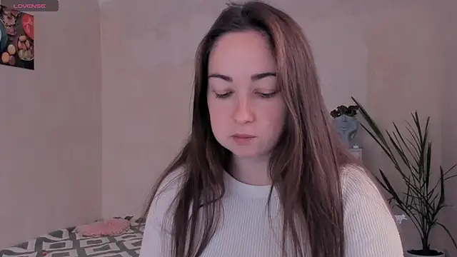 cClandesTina online show from October 2025 12:26:02 PM