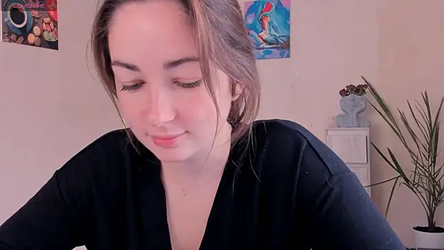 cClandesTina online show from October 2025 09:20:02 AM