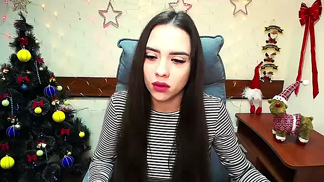 Snapshot of _your_fantasy_girl chatting on December 2024 12:53:01 AM your fantasy girl online show from December 2024 12:53:01 AM