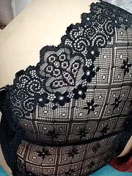 Haralushiaaa online show from November 2025 08:20:01 PM