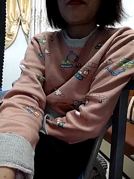 Haralushiaaa online show from December 2025 02:37:01 PM