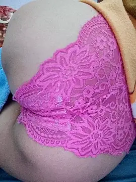 Haralushiaaa online show from March 2026 04:51:02 AM