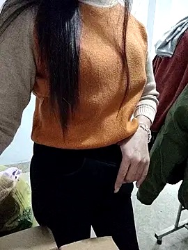 Haralushiaaa online show from October 2025 02:11:02 AM