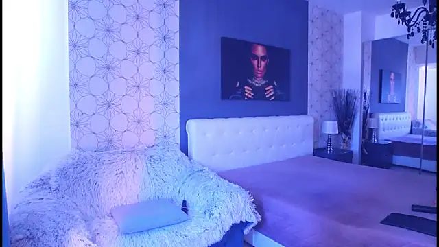 Snapshot of MaryMatiss chatting on February 2026 08:17:01 AM MaryMatiss online show from February 2026 08:17:01 AM