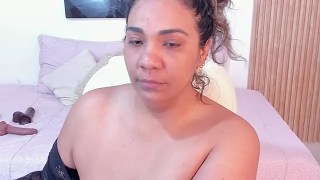  Lakshmi hotx online show from November 2025 07:14:02 PM