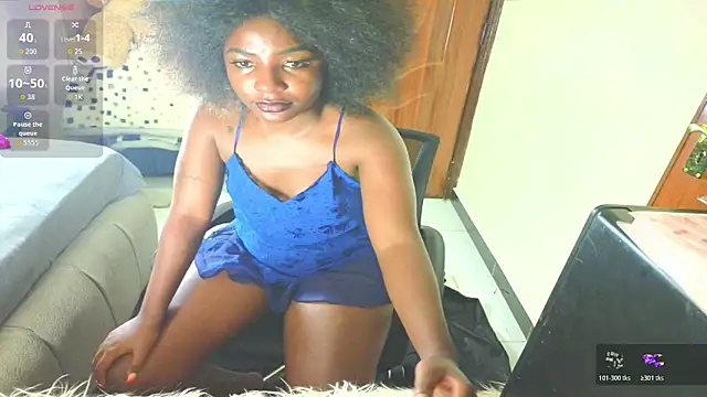 Sexxy mariana online show from May 2026 12:04:02 AM