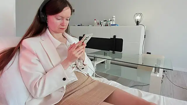 Your Librarian online show from December 2025 11:37:01 AM