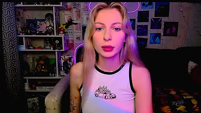 Maria Hunt online show from December 2024 03:40:02 AM
