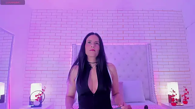 Coco Balenciaga  online show from April 2026 11:50:01 AM