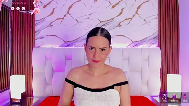 Coco Balenciaga  online show from February 2026 11:56:01 AM