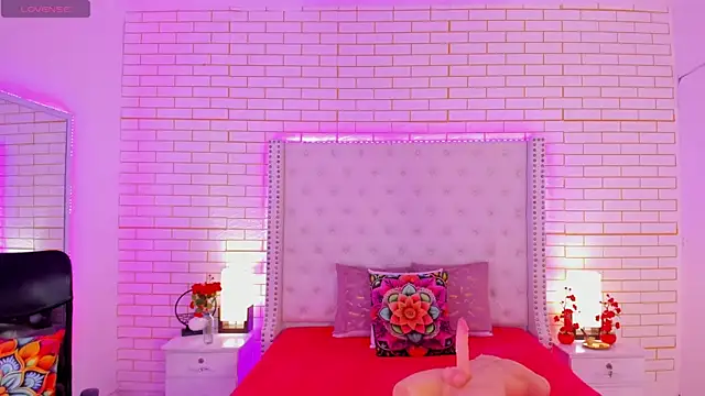 Coco Balenciaga  online show from April 2026 11:47:01 AM