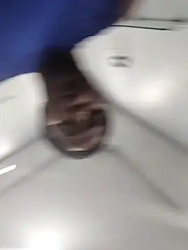 Snapshot of mamadorasensual chatting on March 2025 11:01:02 PM mamadorasensual online show from March 2025 11:01:02 PM