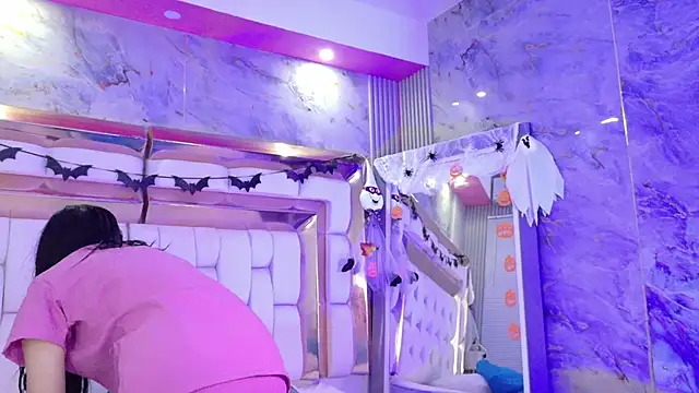 littleebluee online show from October 2025 03:07:02 AM